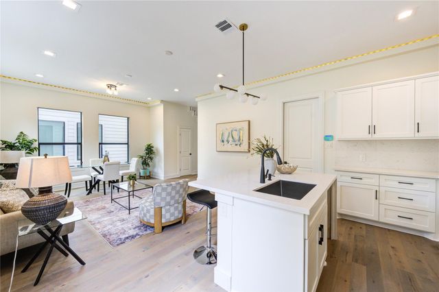 5831 Outer Banks Street, Houston, TX 77091