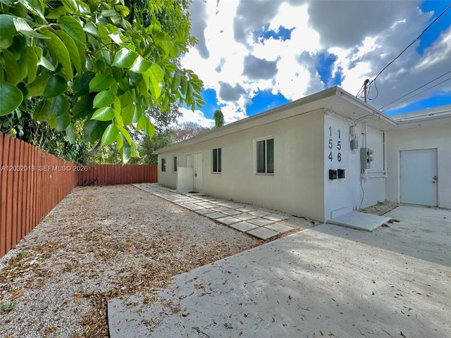 156 NW 62nd St 1, Miami, FL 33150