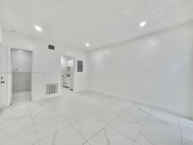 156 NW 62nd St 1, Miami, FL 33150