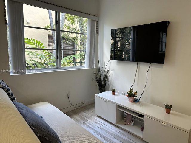 1560 Meridian Ave 103, Miami Beach, FL 33139