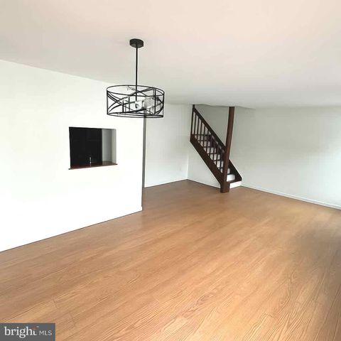 1003 BAYWOOD DR, Williamstown, NJ 08094