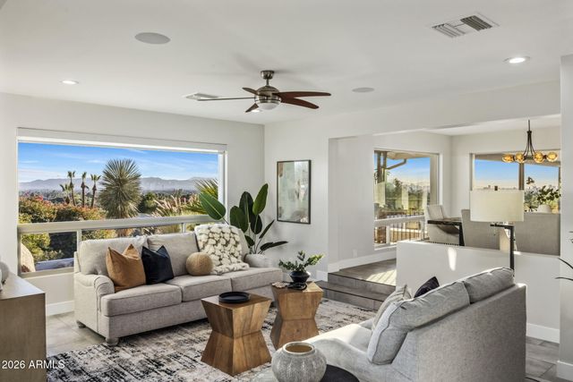 5518 E ROCKRIDGE Road, Phoenix, AZ 85018