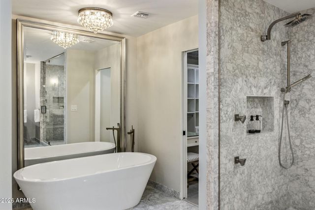 5518 E ROCKRIDGE Road, Phoenix, AZ 85018