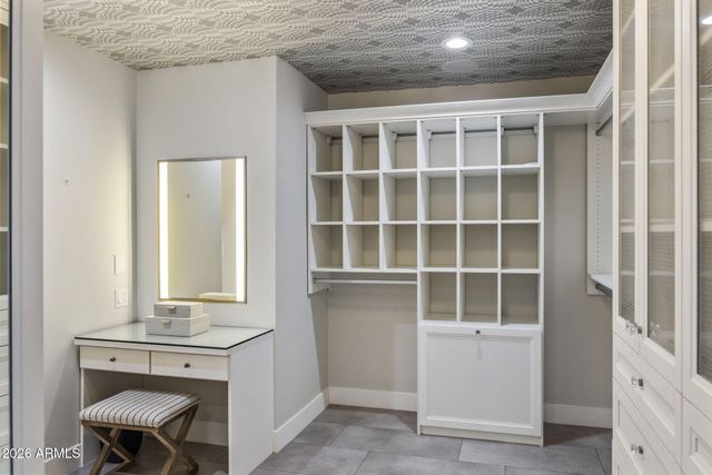 5518 E ROCKRIDGE Road, Phoenix, AZ 85018