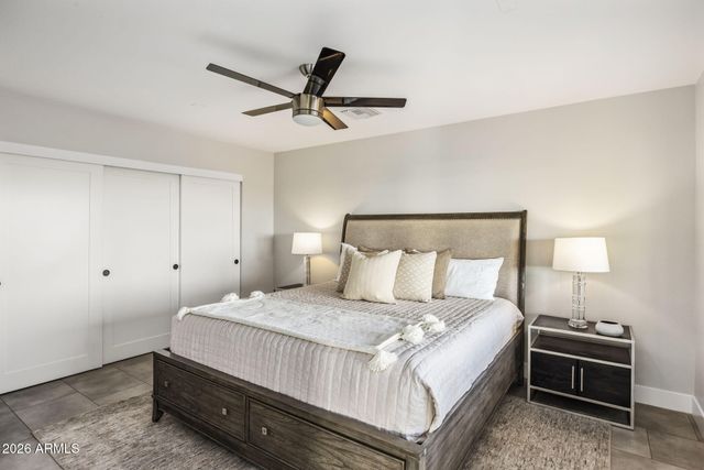 5518 E ROCKRIDGE Road, Phoenix, AZ 85018