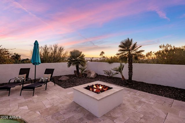 5518 E ROCKRIDGE Road, Phoenix, AZ 85018