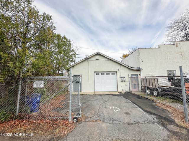 2 Park Place, Red Bank, NJ 07701