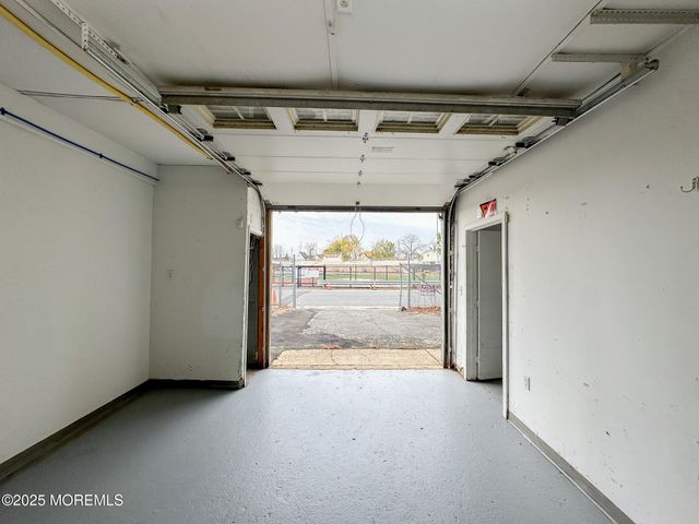 2 Park Place, Red Bank, NJ 07701