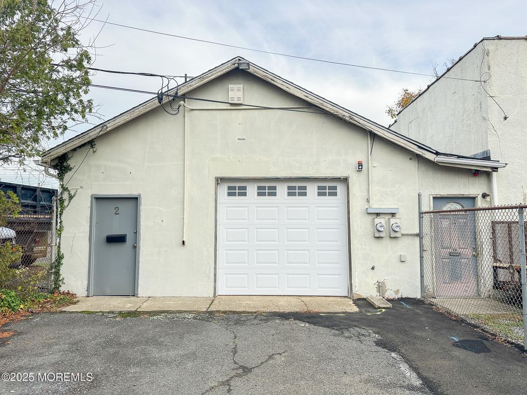 2 Park Place, Red Bank, NJ 07701