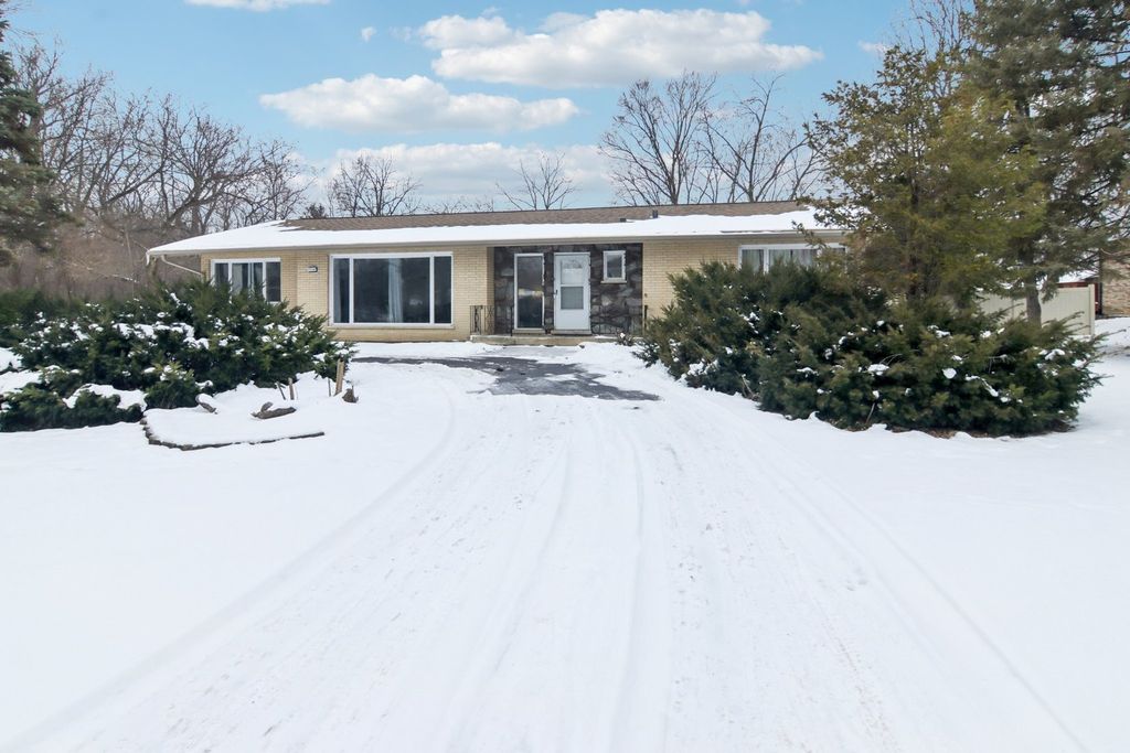 15134 Laramie Avenue, Oak Forest, IL 60452
