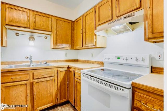 2900 Sun Spot Circle, Anchorage, AK 99507