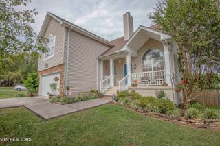 4423 Aylesbury Drive, Knoxville, TN 37918