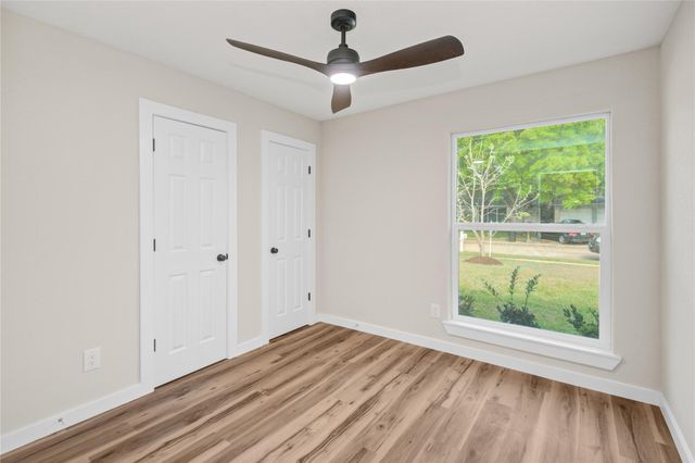 7327 Sunlight Lane, Houston, TX 77095