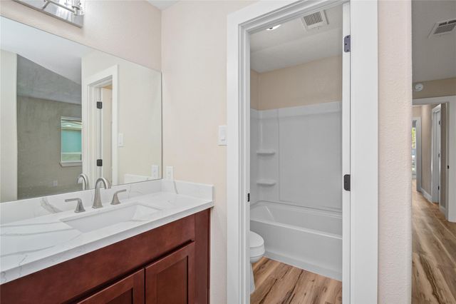 7327 Sunlight Lane, Houston, TX 77095