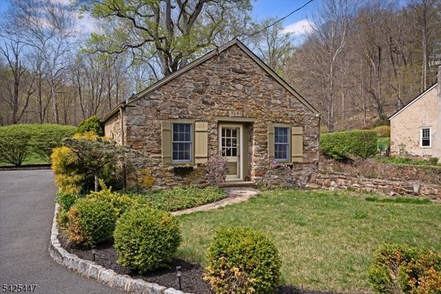 2 Mill Rd, Mount Olive Twp., NJ 07836