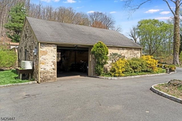 2 Mill Rd, Mount Olive Twp., NJ 07836