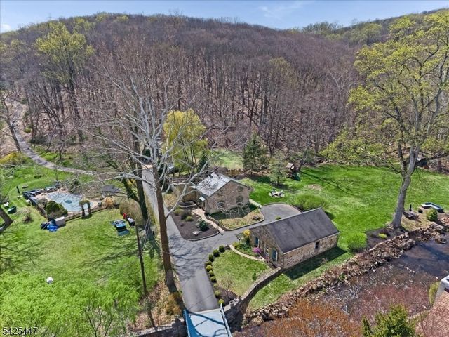 2 Mill Rd, Mount Olive Twp., NJ 07836