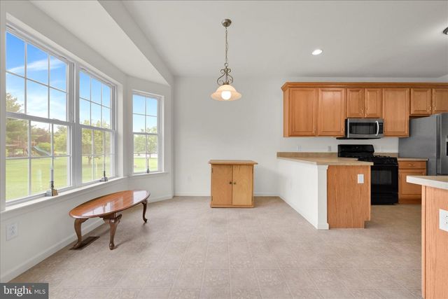 104 WALNUT DR W, Bernville, PA 19506