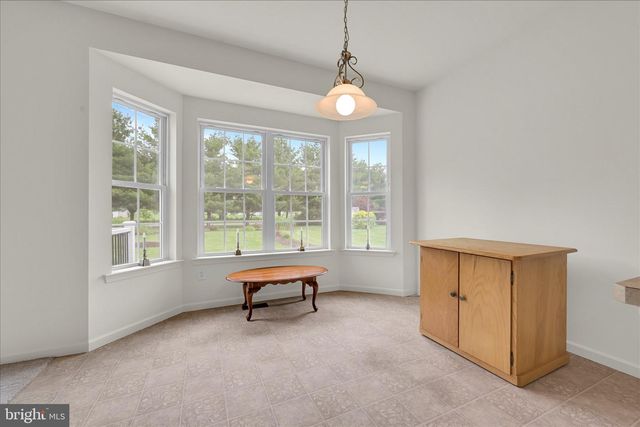 104 WALNUT DR W, Bernville, PA 19506