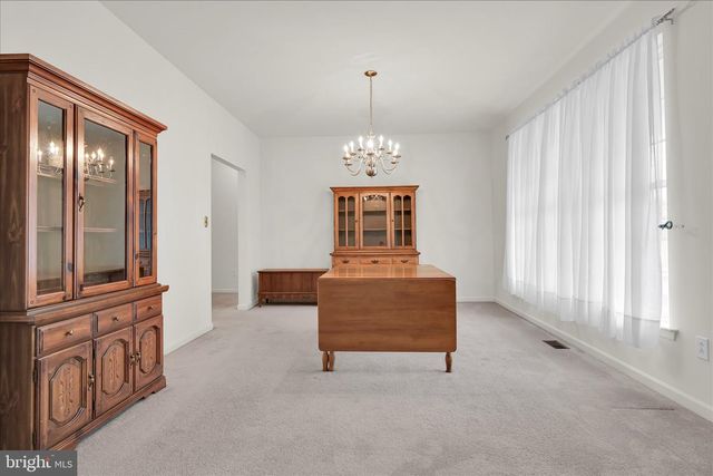 104 WALNUT DR W, Bernville, PA 19506