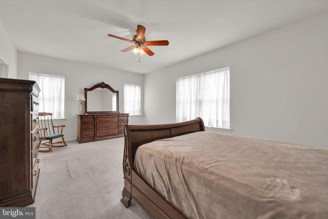 104 WALNUT DR W, Bernville, PA 19506