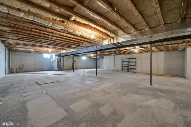 104 WALNUT DR W, Bernville, PA 19506