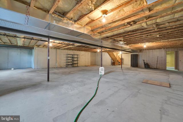104 WALNUT DR W, Bernville, PA 19506