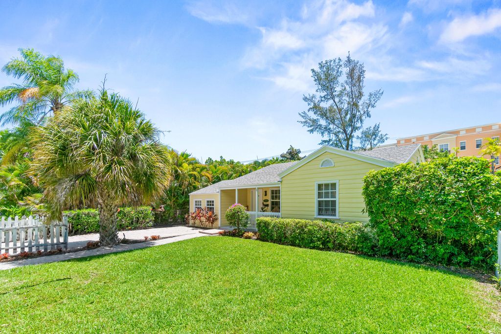 Image 2 of property listing at Address unavailable.