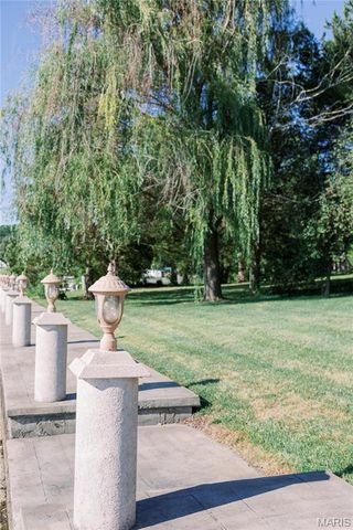 1602 Woodson Drive, Owensville, MO 65066