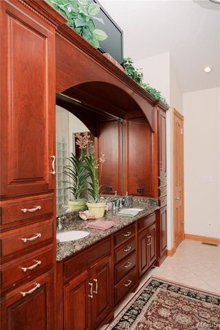 1602 Woodson Drive, Owensville, MO 65066