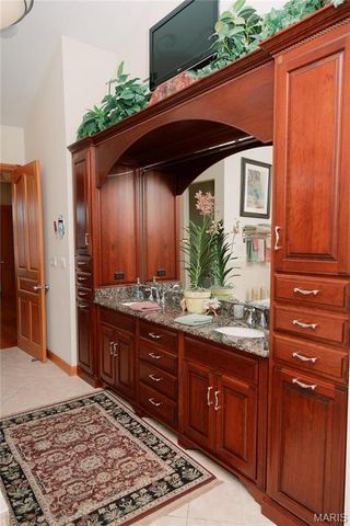 1602 Woodson Drive, Owensville, MO 65066