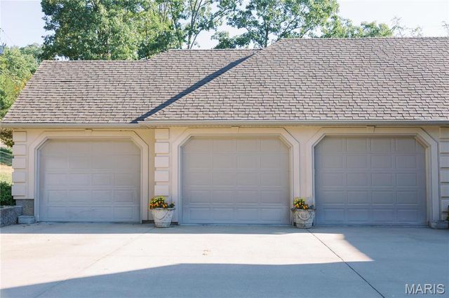 1602 Woodson Drive, Owensville, MO 65066