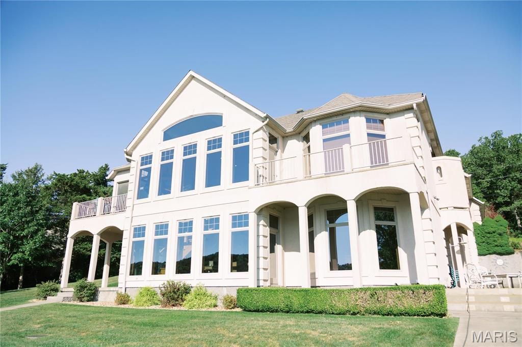 1602 Woodson Drive, Owensville, MO 65066