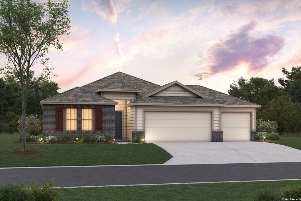 104 Prescott Drive, Floresville, TX 78114