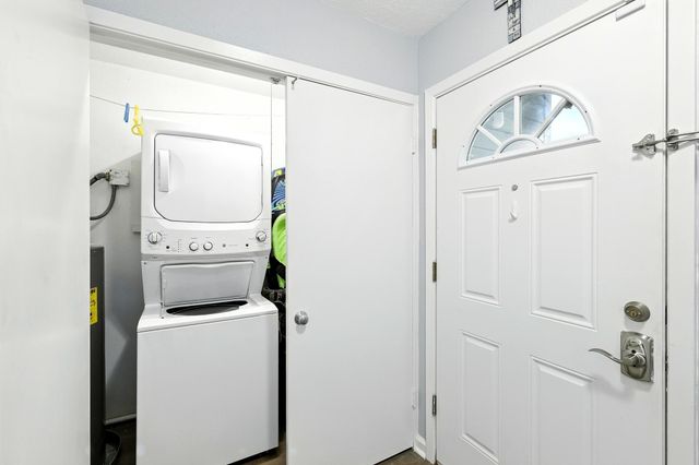 100 Edgewater Drive 39, Livingston, TX 77351