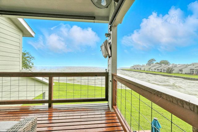 100 Edgewater Drive 39, Livingston, TX 77351