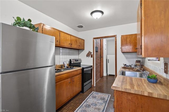 724 S Westgrove RD, Virginia Beach, VA 23455