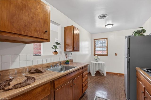 724 S Westgrove RD, Virginia Beach, VA 23455