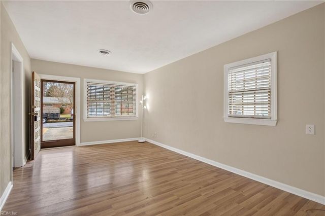 724 S Westgrove RD, Virginia Beach, VA 23455