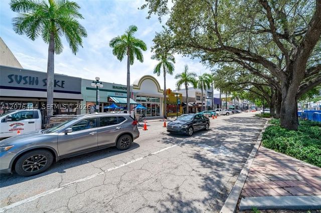1938 Jackson St 202, Hollywood, FL 33020