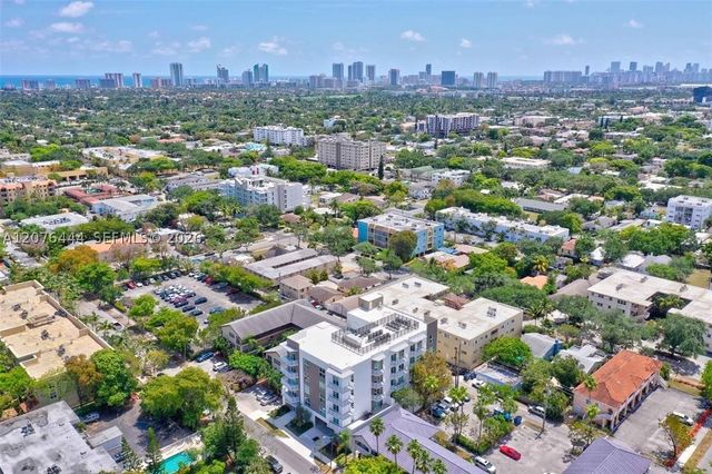 1938 Jackson St 202, Hollywood, FL 33020