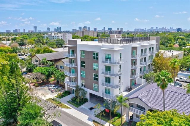 1938 Jackson St 202, Hollywood, FL 33020