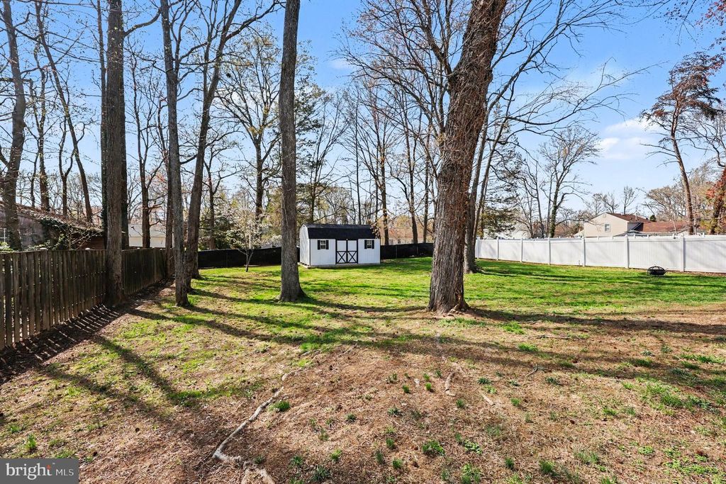 Image 26 of property listing at 9205 FRIAR RD, Fort Washington, MD 20744