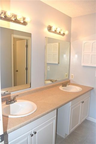 304 Circuit Ln Unit B, Newport News, VA 23608