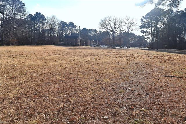 304 Circuit Ln Unit B, Newport News, VA 23608