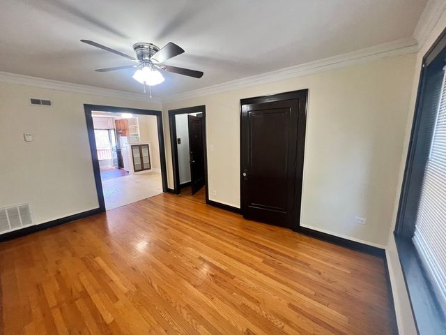 3021 W 58th Street 2, Chicago, IL 60629