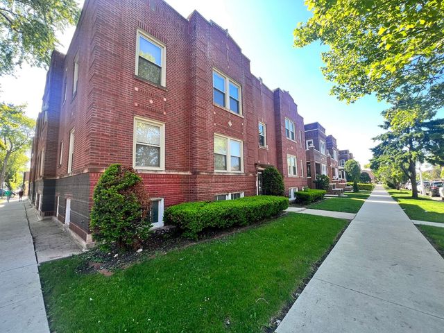 3021 W 58th Street 2, Chicago, IL 60629