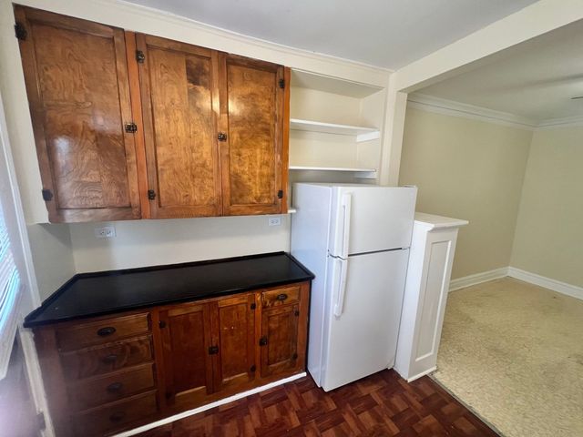 3021 W 58th Street 2, Chicago, IL 60629