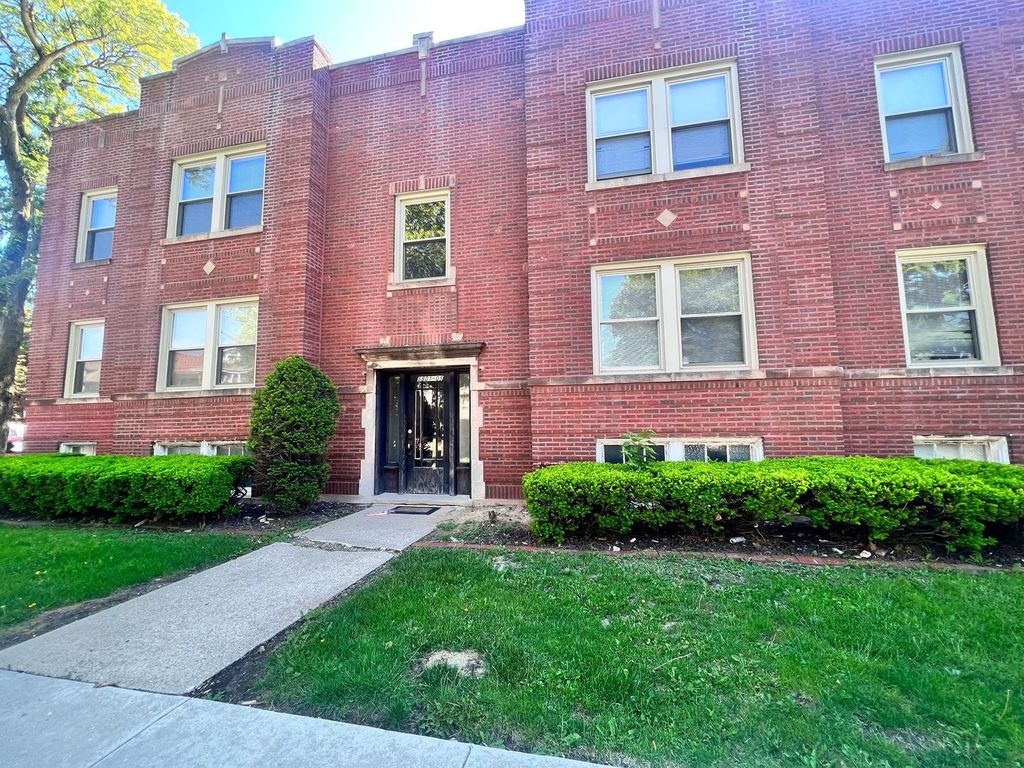 3021 W 58th Street 2, Chicago, IL 60629