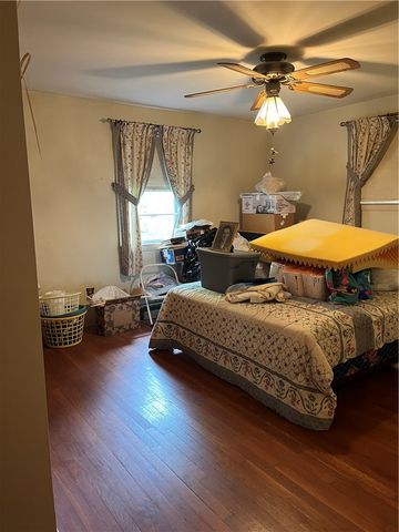 1369 Hope Road, Cranston, RI 02831